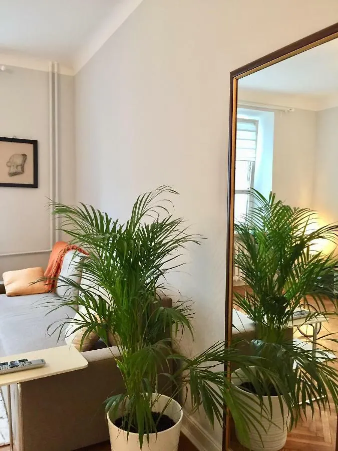 Beautiful Apartment In The Heart Of Warsaw, Poznanska